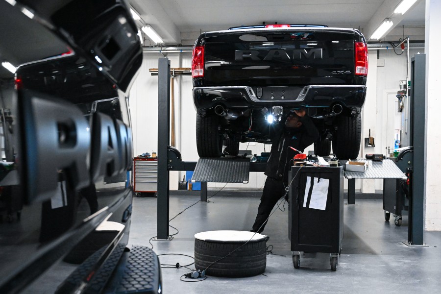 Maintenance at VDS Auto Import